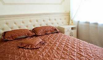 Apartment Horodotska 4