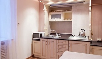 Apartment Horodotska 4