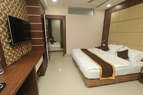 Hotel Gajur Palace