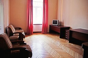 Apartment Svobody 10
