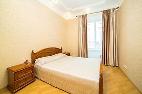 Apartment Virmenska 3