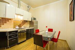 Apartment Virmenska 3