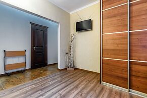 Apartment Virmenska 14