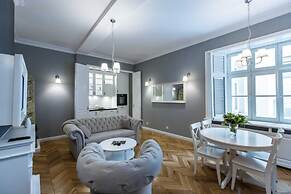 Poznanska Metro Centrum Apartment