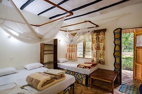 Kingfisher Safaris Resort Hotel