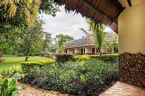 Kingfisher Safaris Resort Hotel