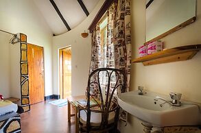 Kingfisher Safaris Resort Hotel