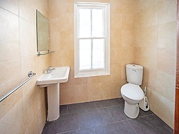 The Sherwood Palm Hotel, Torquay Beach