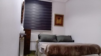 Private Rooms - Fira 2