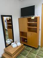 Private Rooms - Fira 2