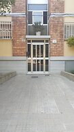 Private Rooms - Fira 2