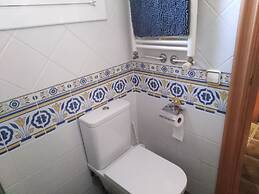 Private Rooms - Fira 2