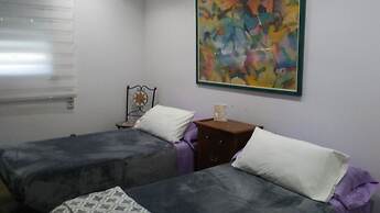 Private Rooms - Fira 2