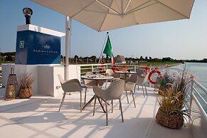 Marina Azzurra Resort