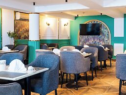 Panorama Ramsis Hotel & Cafe