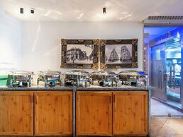 Panorama Ramsis Hotel & Cafe