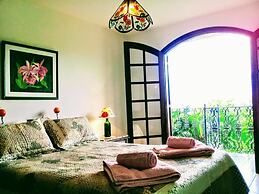 Suites em Meio a Mata Atlantica