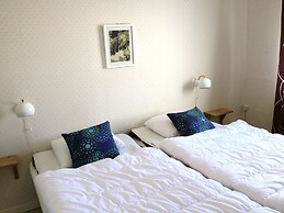 Stora Björnstugan in Laisvallby