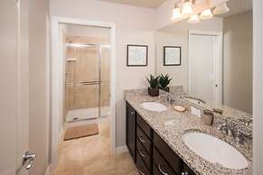 Windsor at Westside 9050