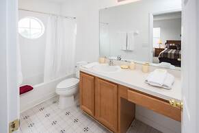 Emerald Island Resort 2706