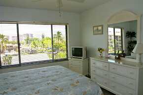 Fort Myers Beach Area 7327 - 302