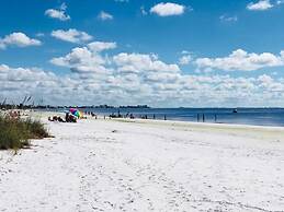 Fort Myers Beach Area 2670