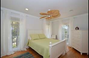 Bonita Beach 5731