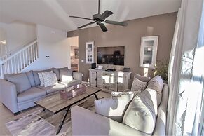 Golden Palms Vacation Resort 4445