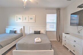 Golden Palms Vacation Resort 2588