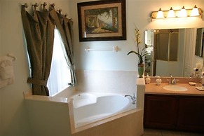 Formosa Gardens 7912