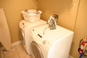 Formosa Gardens 7912