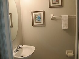 Lake Berkley Resort 988