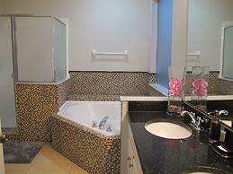 Lake Berkley Resort 988