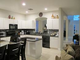 Lake Berkley Resort 988