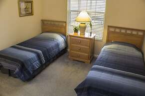 Windsor Palms 8102 - 104