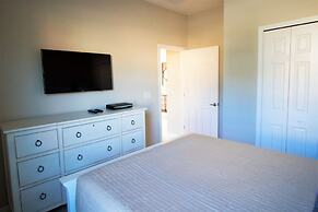 Golden Palms Vacation Resort 24444