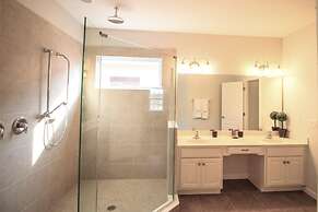 Golden Palms Vacation Resort 4427