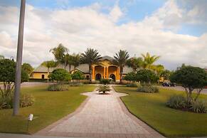 Paradise Palms 8970 Coco