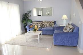 Lucaya Village 2950 - 104