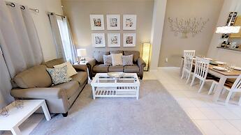 Emerald Island Resort 8523