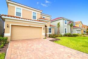 Golden Palms Vacation Resort 2582