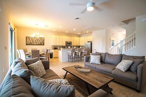 Golden Palms Vacation Resort 2582