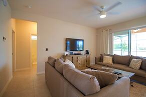 Golden Palms Vacation Resort 2582