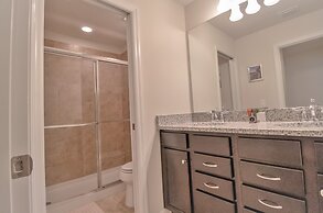 Windsor at Westside 1852