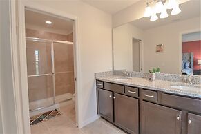 Windsor at Westside 1852