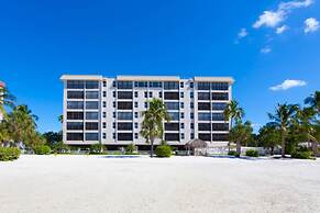 Fort Myers Beach Area 7700