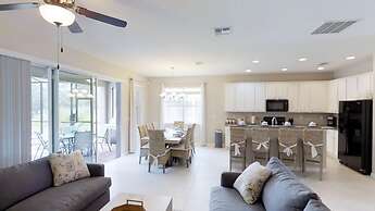 Golden Palms Vacation Resort 4437