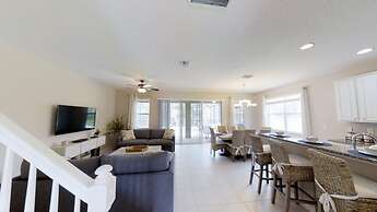 Golden Palms Vacation Resort 4437