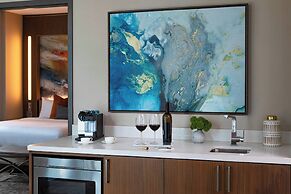 Courtyard by Marriott New York Manhattan/Midtown West