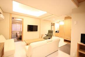 Private Residence Kyoto Sakura